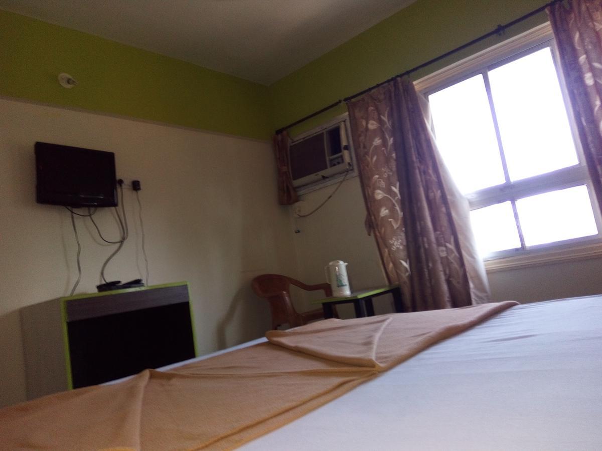 Hotel Guruji Alībāg Ngoại thất bức ảnh