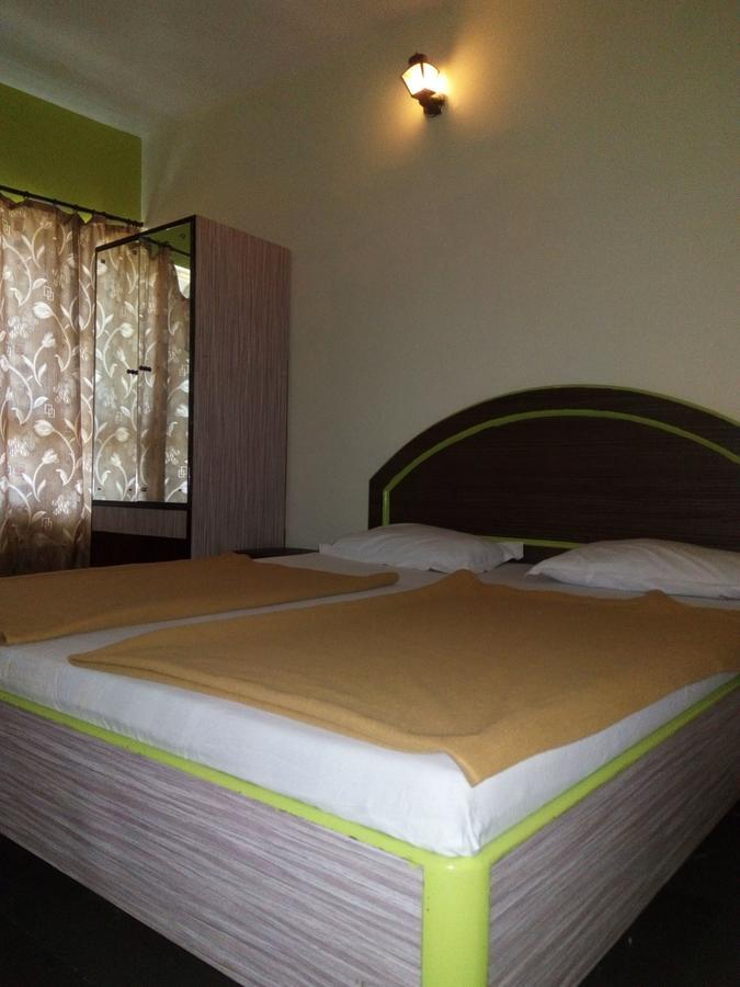 Hotel Guruji Alībāg Ngoại thất bức ảnh