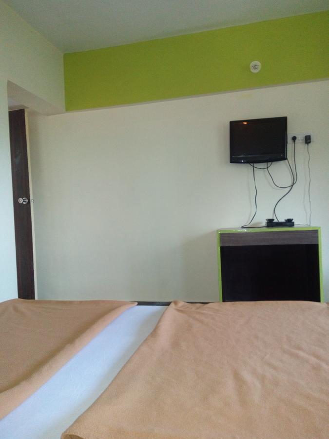 Hotel Guruji Alībāg Ngoại thất bức ảnh