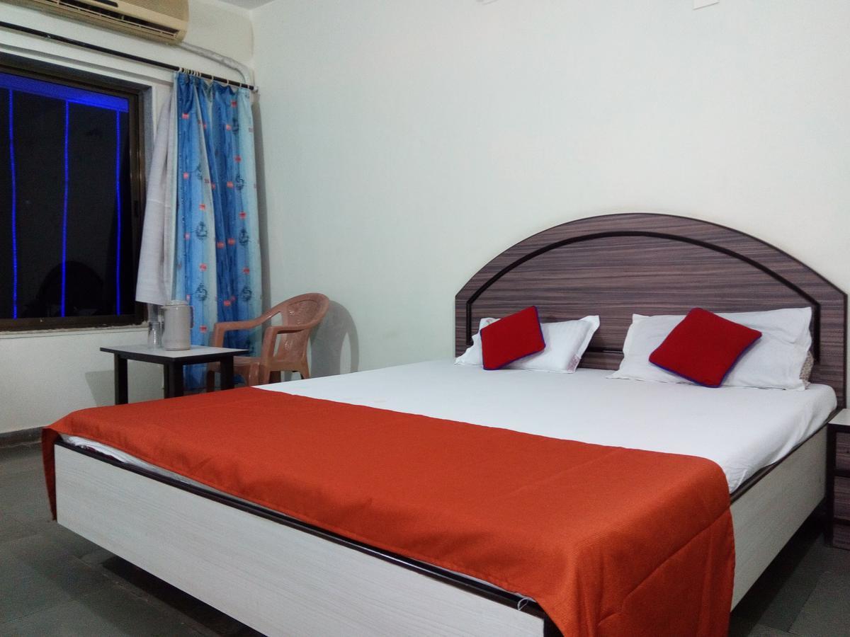 Hotel Guruji Alībāg Ngoại thất bức ảnh